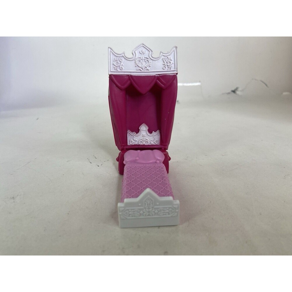 Disney Frozen 2 Pop Adventures Arendelle Castle Replacement Furniture Pink Bed